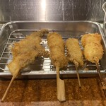 ひげ勝 - ゲソ、みの、串カツ、チーズ