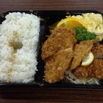向島 松阪肉 あづま - イカ、メンチカツ弁当605円
      