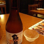 Sandaimeamimotouosensuisan - 魚鮮特別純米酒
      