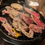完全個室 焼肉食べ放題 牛牛 パラダイス 三宮 - 