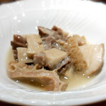 commedia - 米沢牛のギアラとハチノス、鳥ブロート