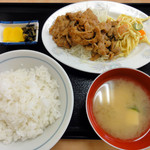 みづき食堂 - 生姜焼き定食