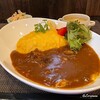 Russhu - 特製牛すじ煮込みカレーのオムカレー