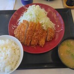 かつや - 料理写真:ロースカツ定食792円が150円引き627円(2023.8.11)