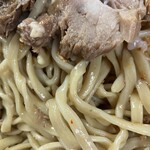 ラーメン二郎 中山駅前店 - 