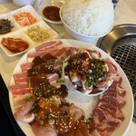 焼肉 弘城 - 