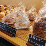 シールズ ベーカリー - 