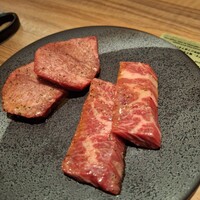 焼肉ホルモン 稲田 - 上タン、上ハラミ