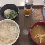 Sukiya - まぜのっけ朝食ごはんミニ260円(2023.8.12)