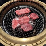 Koube Gyuu Koshitsu Yakiniku Techangun - 