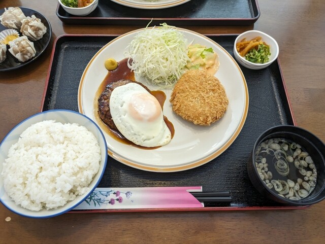 レストラン　かつみ>