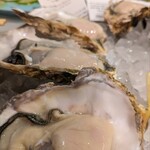 8TH SEA OYSTER Bar - 