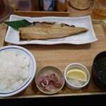 Tsukiji Shokudou Genchan - 縞ホッケ定食