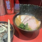 横浜ラーメン 真砂家 - 