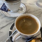 プレストコーヒー - 奥からカフェアメリカーノ、ロングブラック