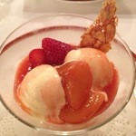 ダイニングルーム - 13.8.1日目