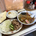 はぐろや - 焼肉ライス半ラーメンセット