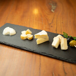 Lavasara - チーズの盛り合わせ