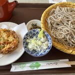 道の駅 北信州やまのうち 食堂 - すがかわ法印そば（かき揚げは別注）