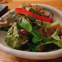 肉家かぐら - サラダ　パプリカだーいすき