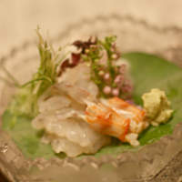 俵屋旅館 - 向附：鱸焼目造り　海老洗い　