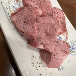 焼肉かのん - 並タン売り切れにて上タン