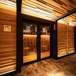 有名人も多数訪れる巷で噂の『燦別邸北新地店』とは