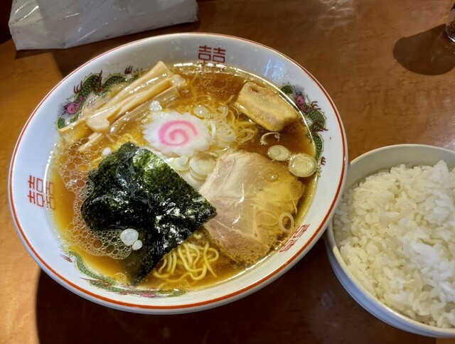 らうめん処 やまうり - 小柳（ラーメン）の写真