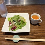 蘭麻 - サラダ、伊勢海老のスープ