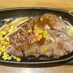 創作屋 おーぱす - 仔牛の T-ボーンステーキ