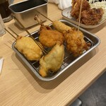 Kushikatsu To Osake Dengana - 