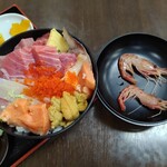 Sumire - 本日の海鮮丼+ウニ