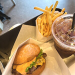 HENRY'S BURGER Daikanyama - 