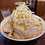 らーめん 加藤商店 - とんこつ野菜(並)850円 ヤサイマシ