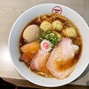 横浜中華そば 維新商店 本店