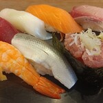 Tachigui Zushi Ando Ba-Sushi Dokoro Yachiyo - 