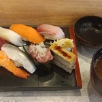 Tachigui Zushi Ando Ba-Sushi Dokoro Yachiyo - 