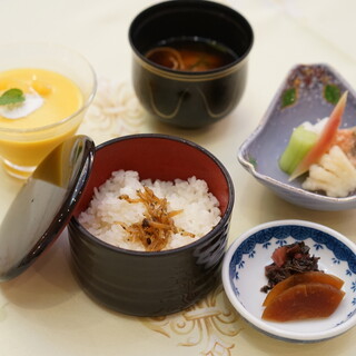 橿原神宮養正殿_1