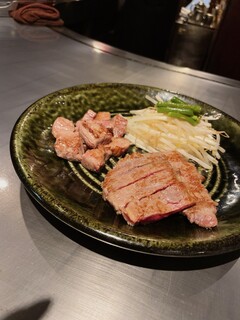 Pandora - ランチ・ミックスステーキ定食