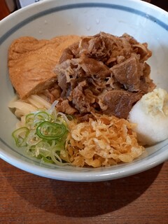 増田うどん - ぶっかけ肉うどん+キツネ