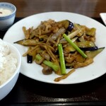 中華ダイニング 笑 - 豚肉と茄子のオイスターソース炒め　980円