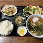 やっちゃん - 料理写真: