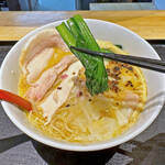 超純水採麺 天国屋 - 小松菜