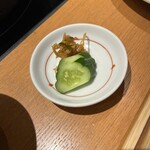 木曽路 - 千切り生姜のお漬物(奈良漬け風？)も美味しかったです。