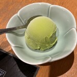 木曽路 - 抹茶アイス。安定の美味しさ