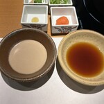 木曽路 上本町店 - ピーナッツとクルミをブレンドした、まろやかな秘伝のごまだれ&ポン酢