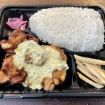 はなまる弁当 - チキン南蛮とからあげ弁当　大盛　610円