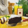 Cafe heart drops - ガトーショコラ(￥650)、オレンジジュース(￥500→￥220)。ガトーショコラの影に潜む物は次の写真をご覧ください！