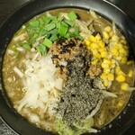 麺酒房 龍安 - 黒ごま担々麺（大盛）