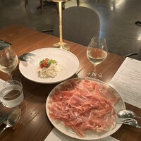 ERUTAN RESTAURANT BAR - 